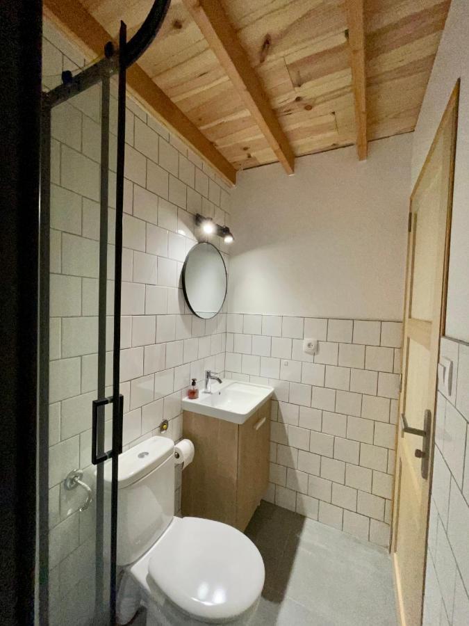 Annexe Des Pins - Studio Gite Avec Piscine & Climatisation Villeneuve-lès-Béziers 외부 사진